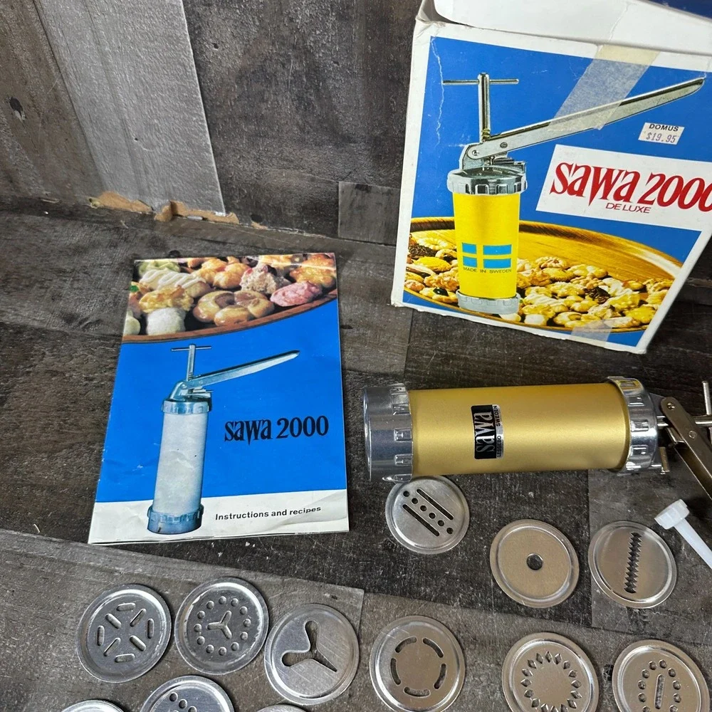 Vintage SAWA 2000 Deluxe Metal Cookie Press Decorator Gun w/Box Sweden